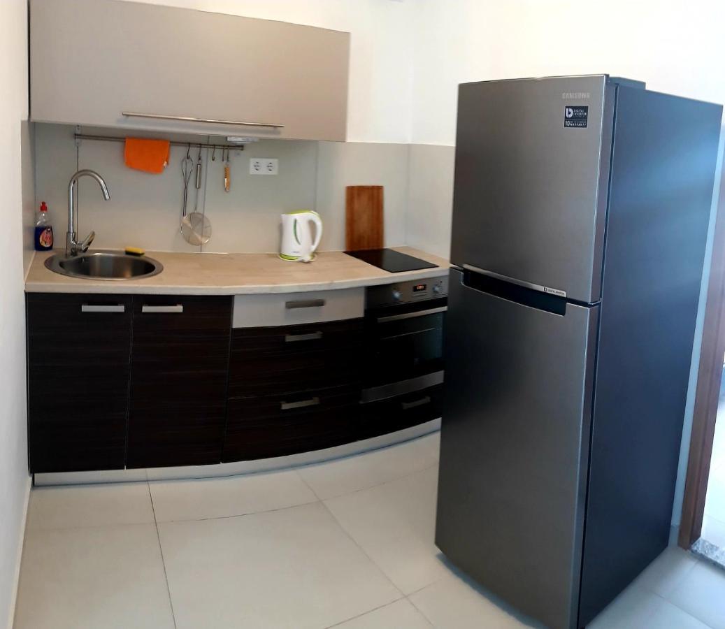 Apartments Dubravka Pirovac Εξωτερικό φωτογραφία