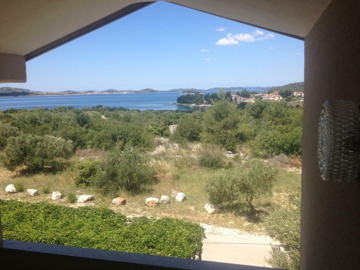 Apartments Dubravka Pirovac Εξωτερικό φωτογραφία