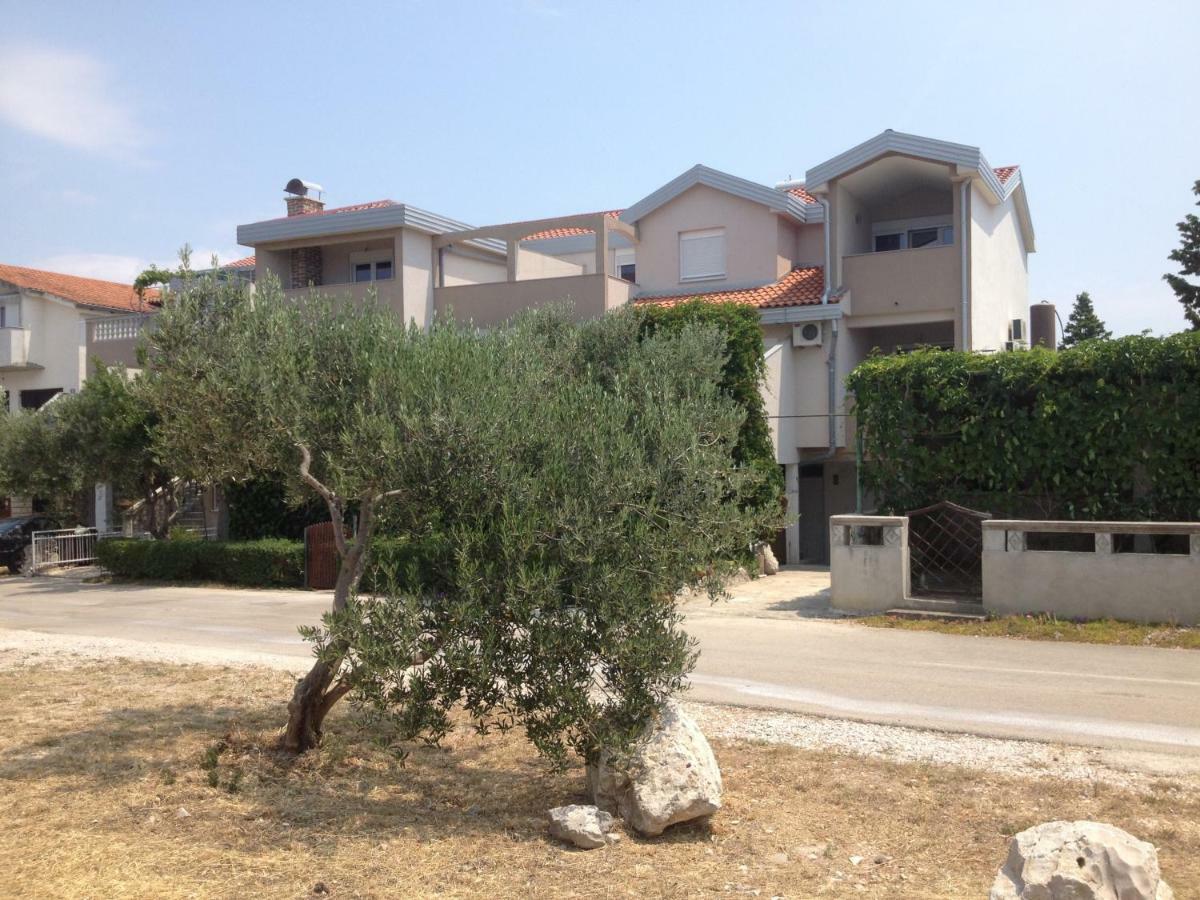 Apartments Dubravka Pirovac Εξωτερικό φωτογραφία