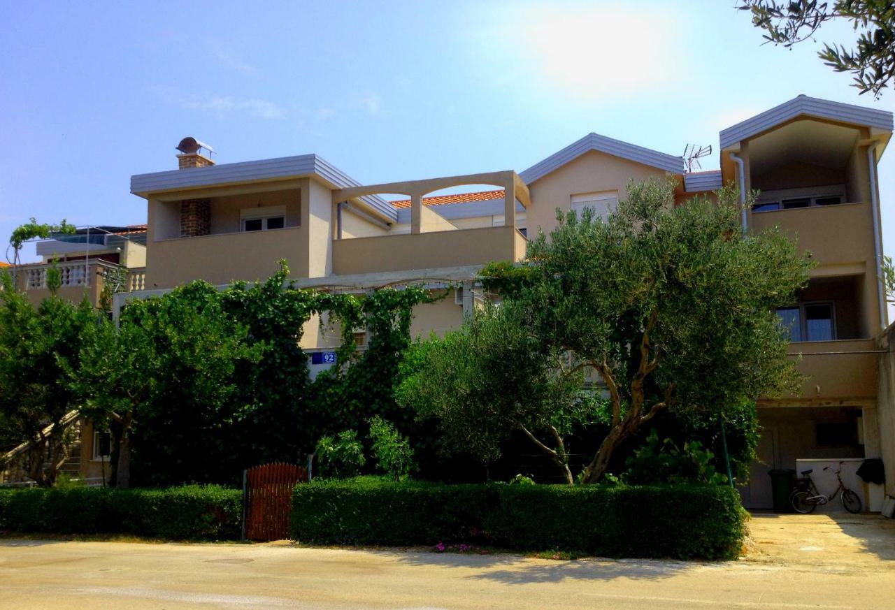 Apartments Dubravka Pirovac Εξωτερικό φωτογραφία