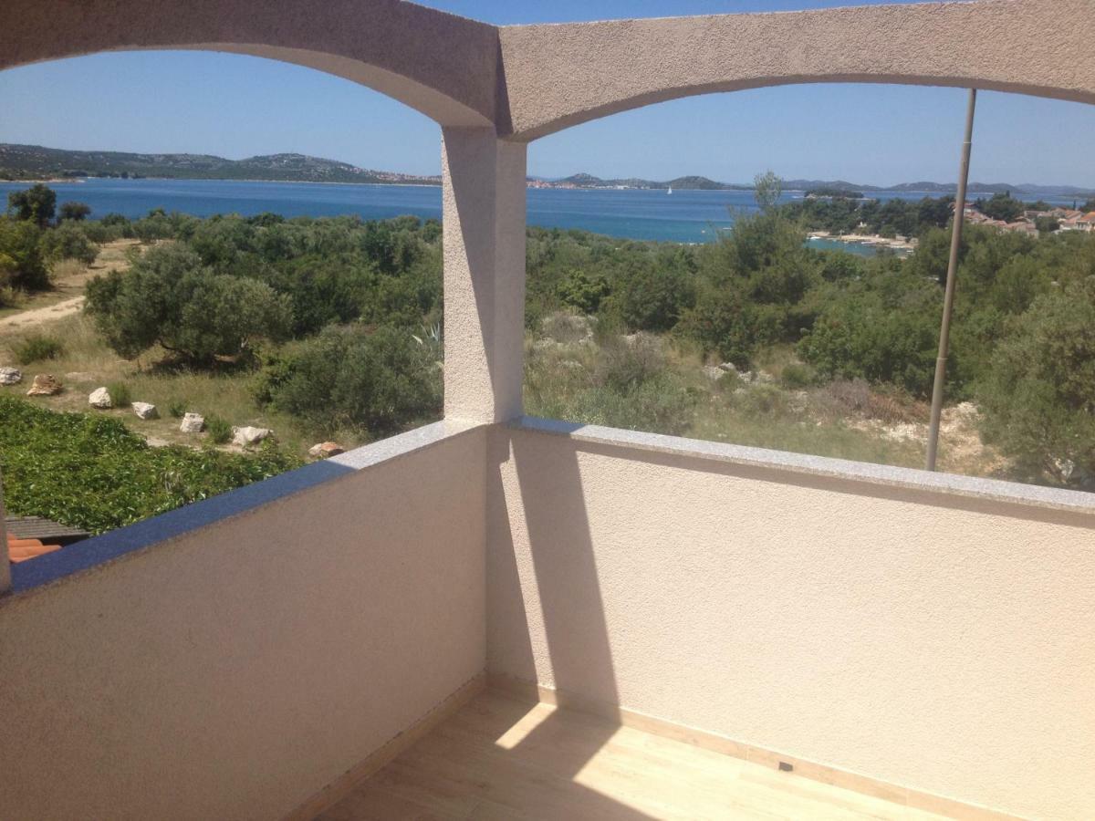 Apartments Dubravka Pirovac Εξωτερικό φωτογραφία