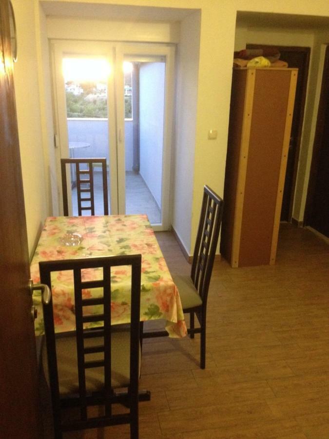 Apartments Dubravka Pirovac Εξωτερικό φωτογραφία