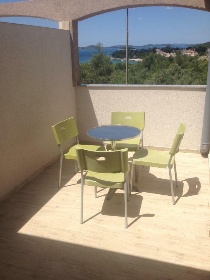 Apartments Dubravka Pirovac Εξωτερικό φωτογραφία
